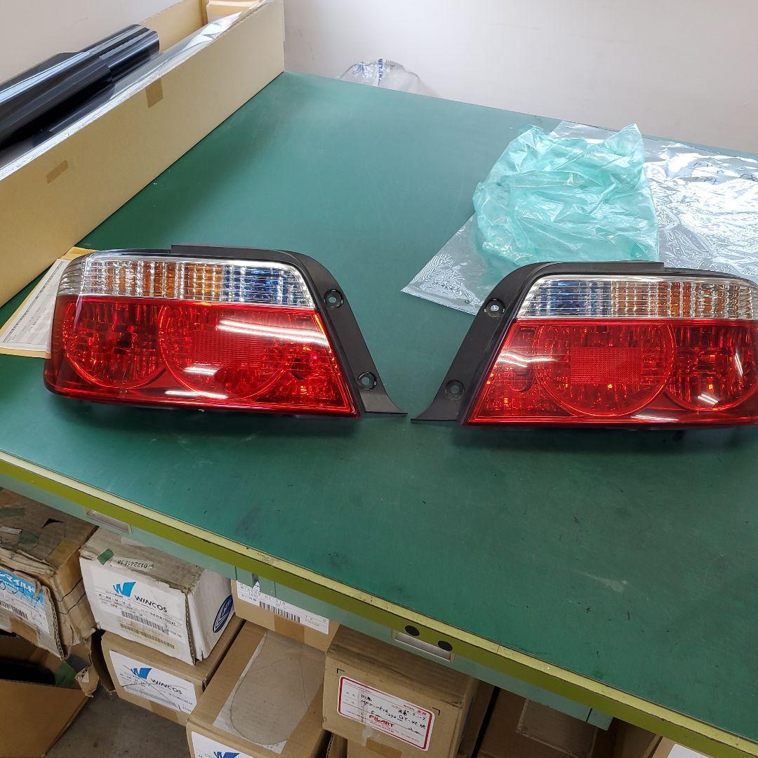 JZX100チェイサーTRDスポーツ純正後期テールランプ
