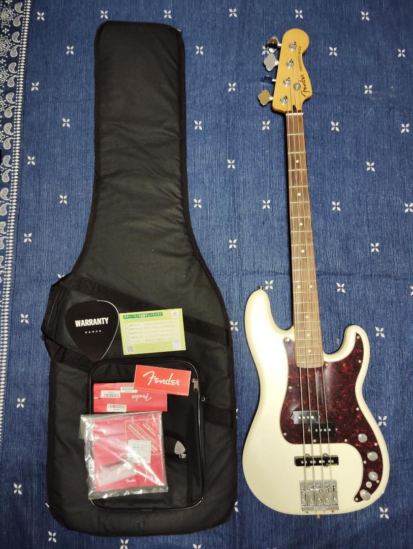 ベース Fender / Player Plus Precision Bass