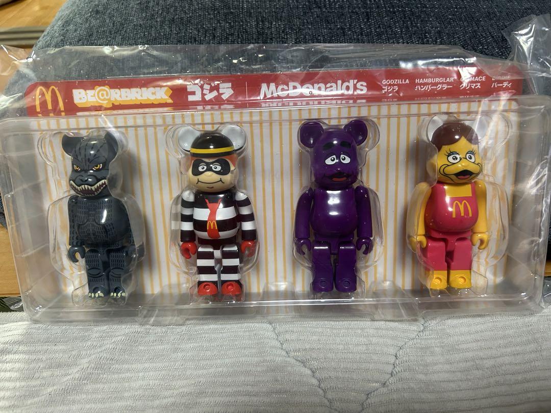 ベアブリック