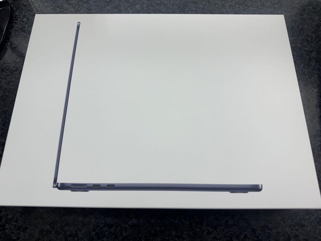 MacBook Air2024 13in M3 8GB 512GB未開封新品
