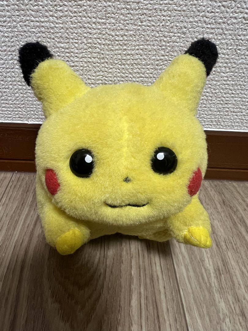 tomy 初期ピカチュウ　レア