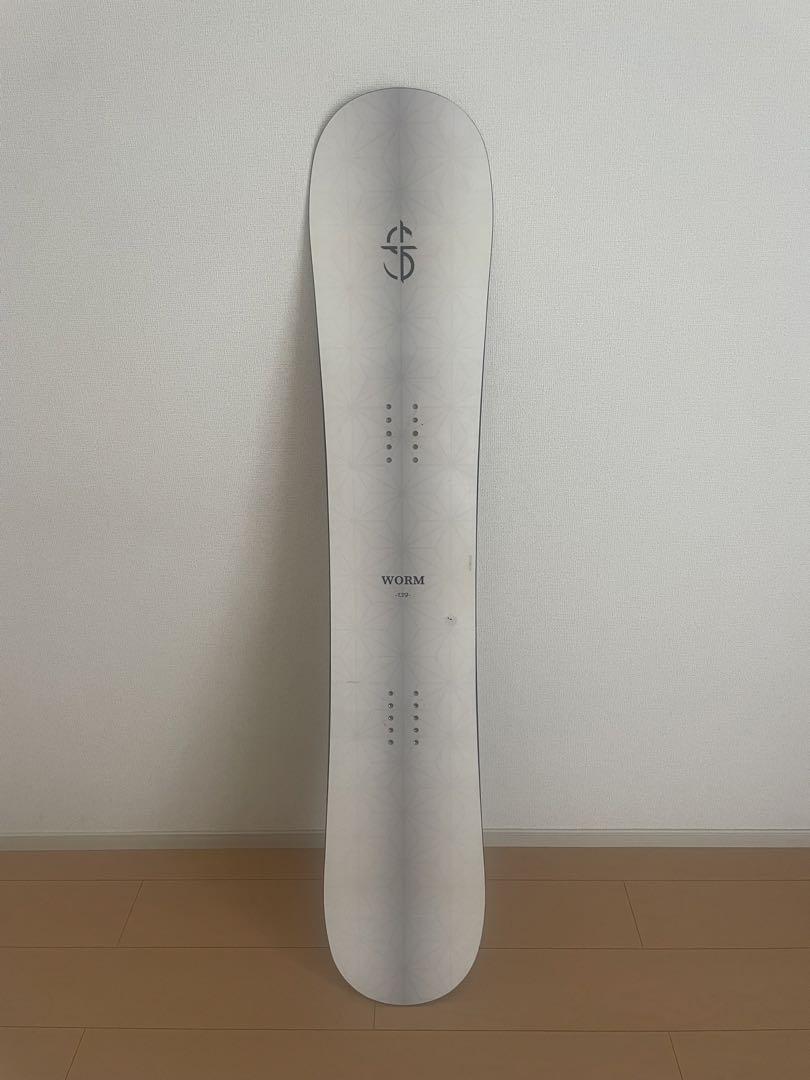 スノーボード 板 CROJA WORM 139