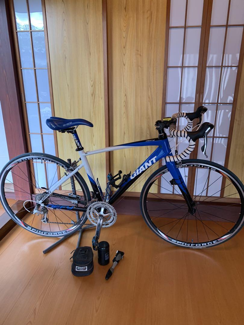ジャイアント　ロードバイク　DEFY3  アルミフレーム