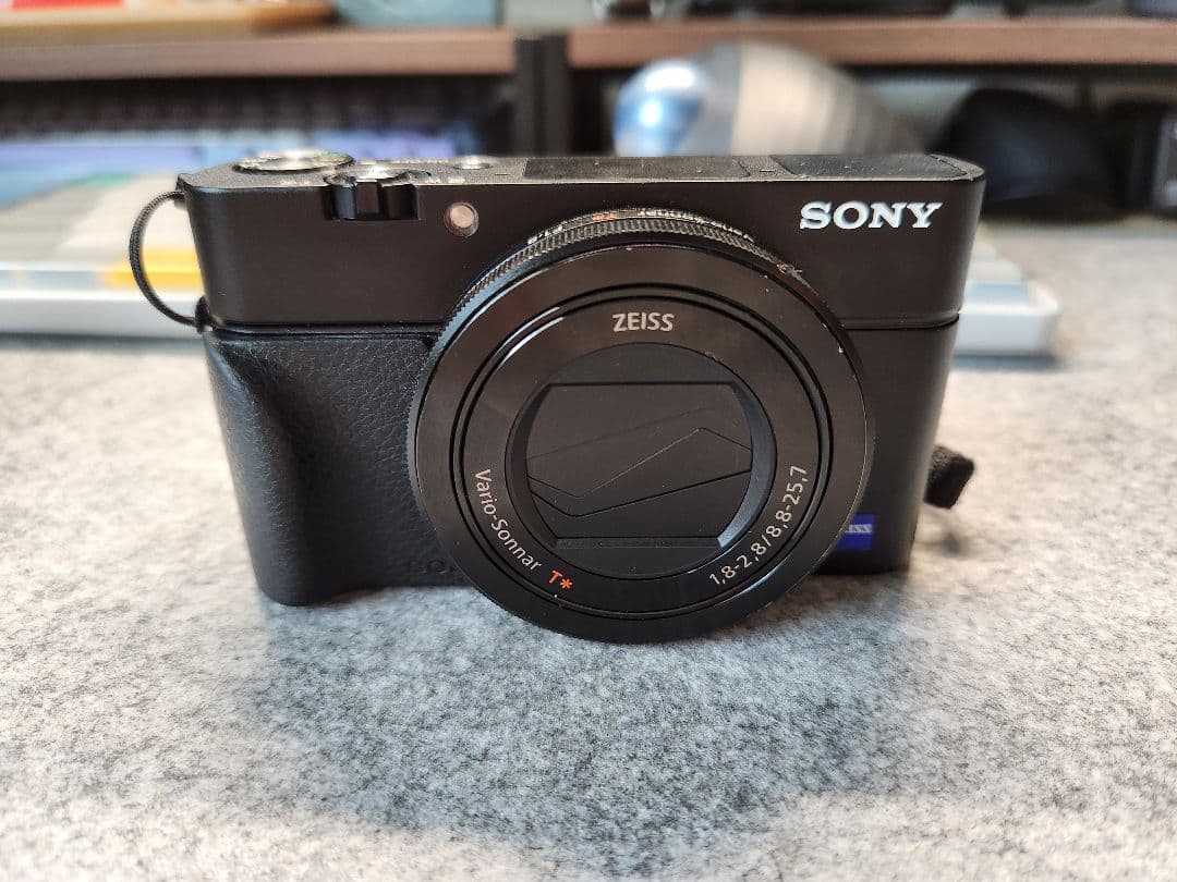 ソニー サイバーショット DSC-RX100M3