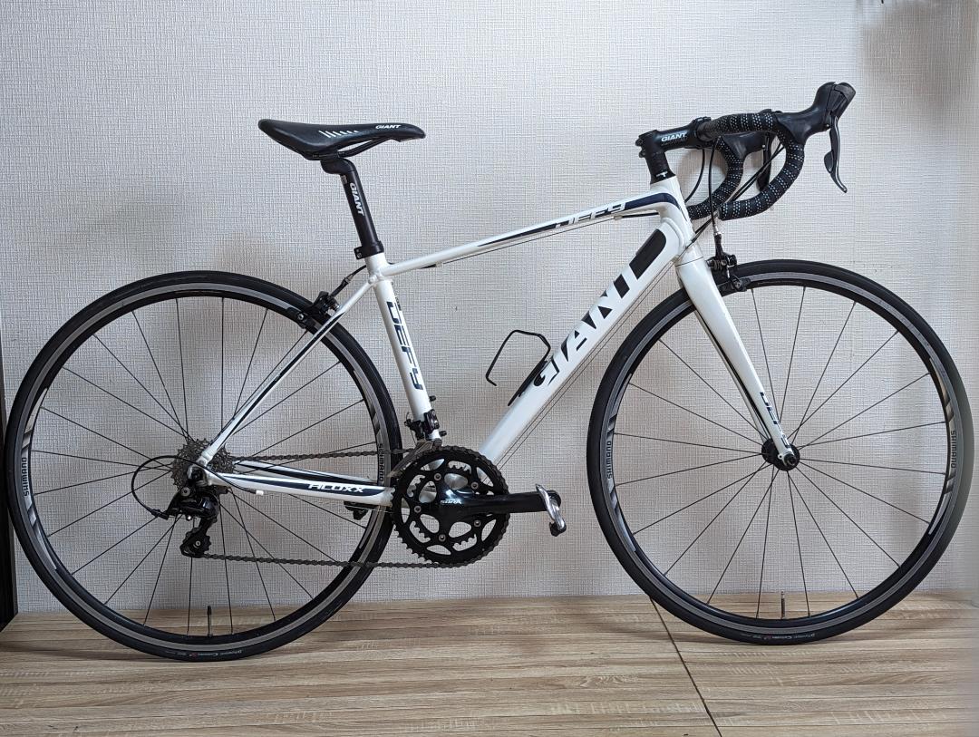 最終値下げ！ロードバイク GIANT DEFY3 美品！2×9S 神奈川より