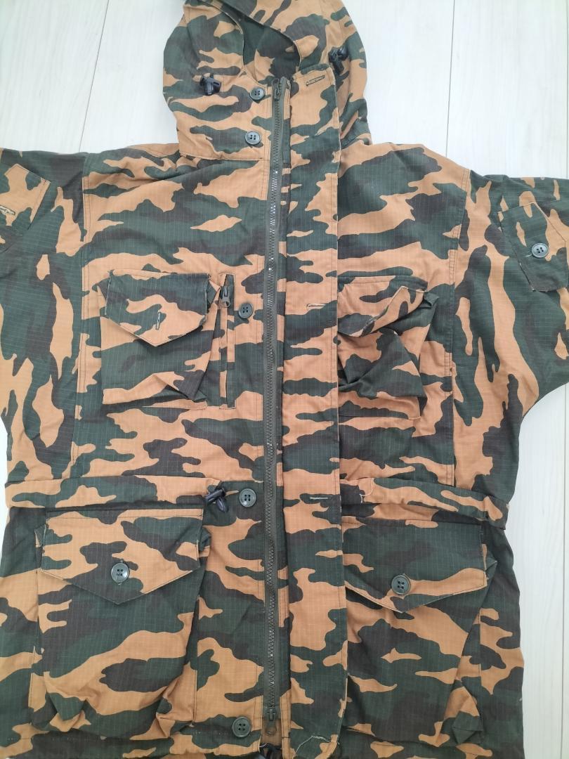 ロシア軍　山岳部隊　実物　イエローフローラ迷彩　上下セット