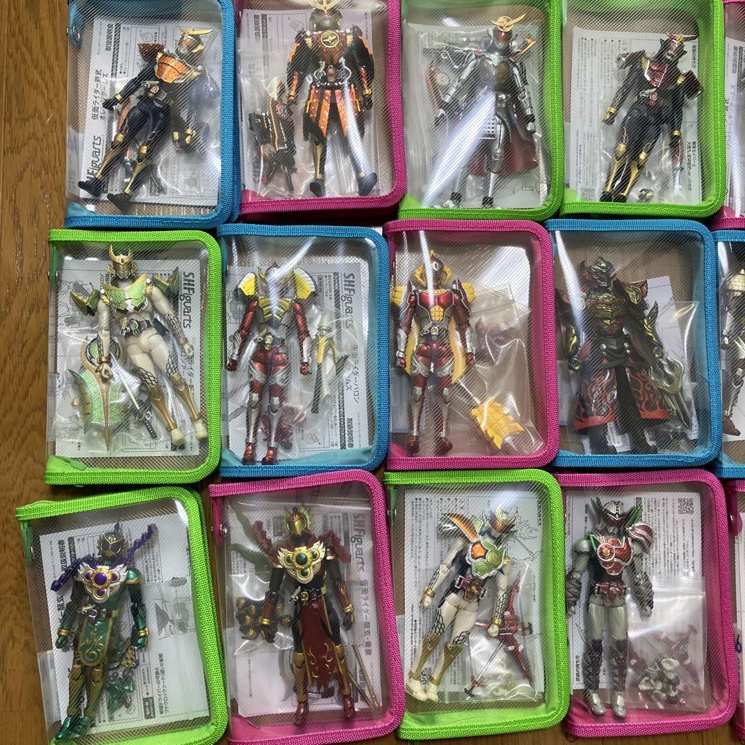 SHフィギュアーツ　仮面ライダー鎧武　21種類+屏風