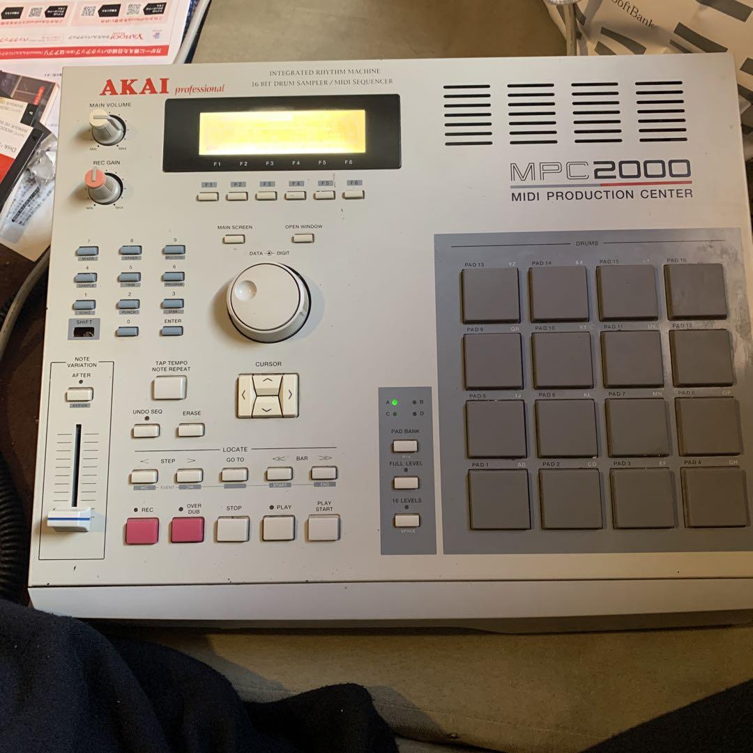DTM・DAW MPC 2000  AKAI
