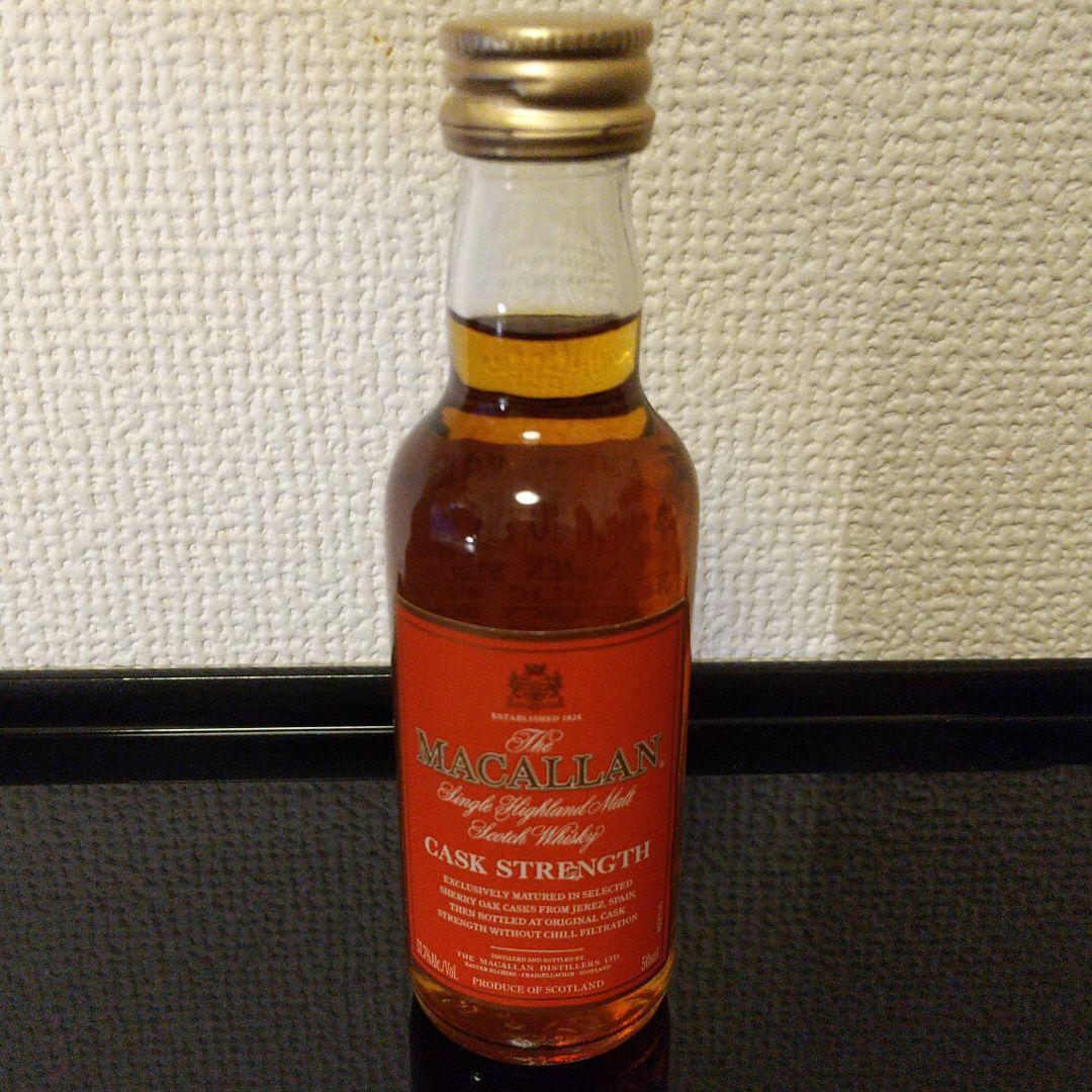 専用   ザ・マッカラン カスクストレングス 赤ラベル  50ml 57.7%