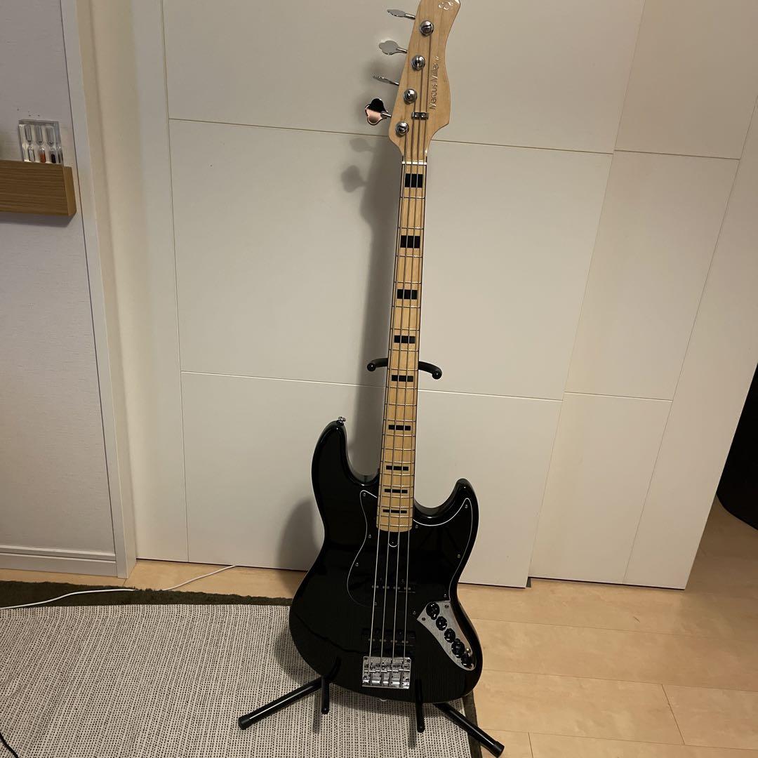 ベース Sire V7 Vintage Alder BLK