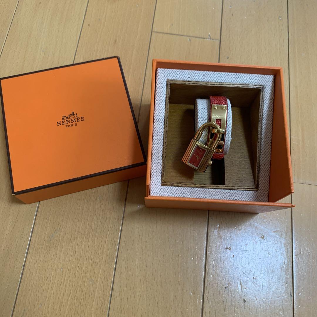 オリエントいちかわ　⸜(๑⃙⃘'ᵕ'๑⃙⃘)⸝⋆︎*エルメス　ケリーウォッチ　赤