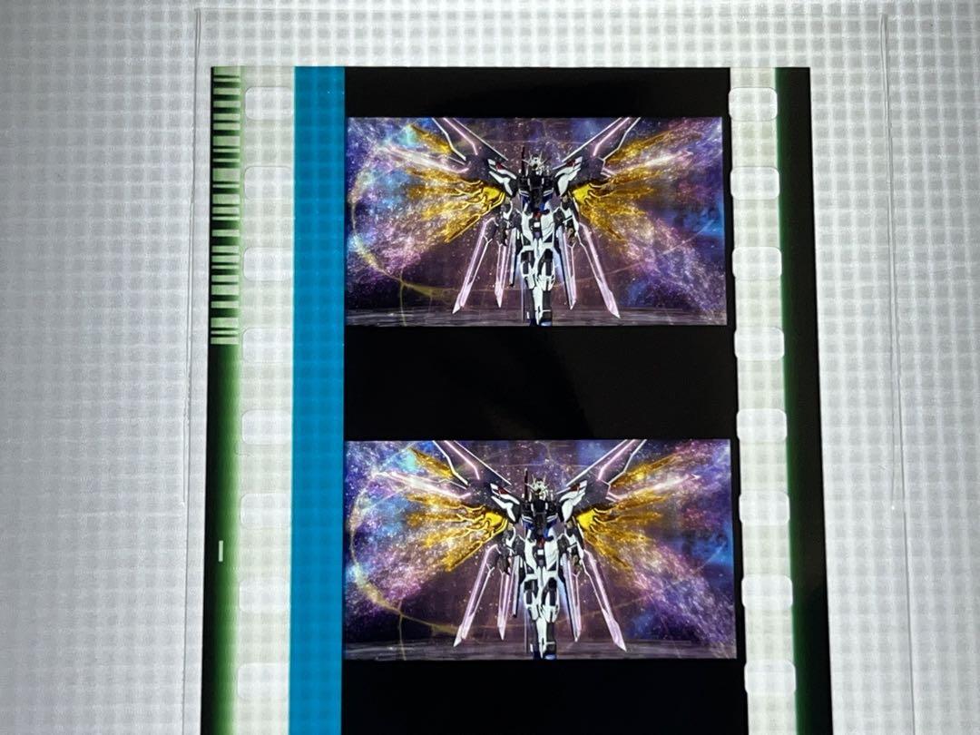 ガンダムSEED FREEDOM コマフィルム マイティーストライクフリーダム