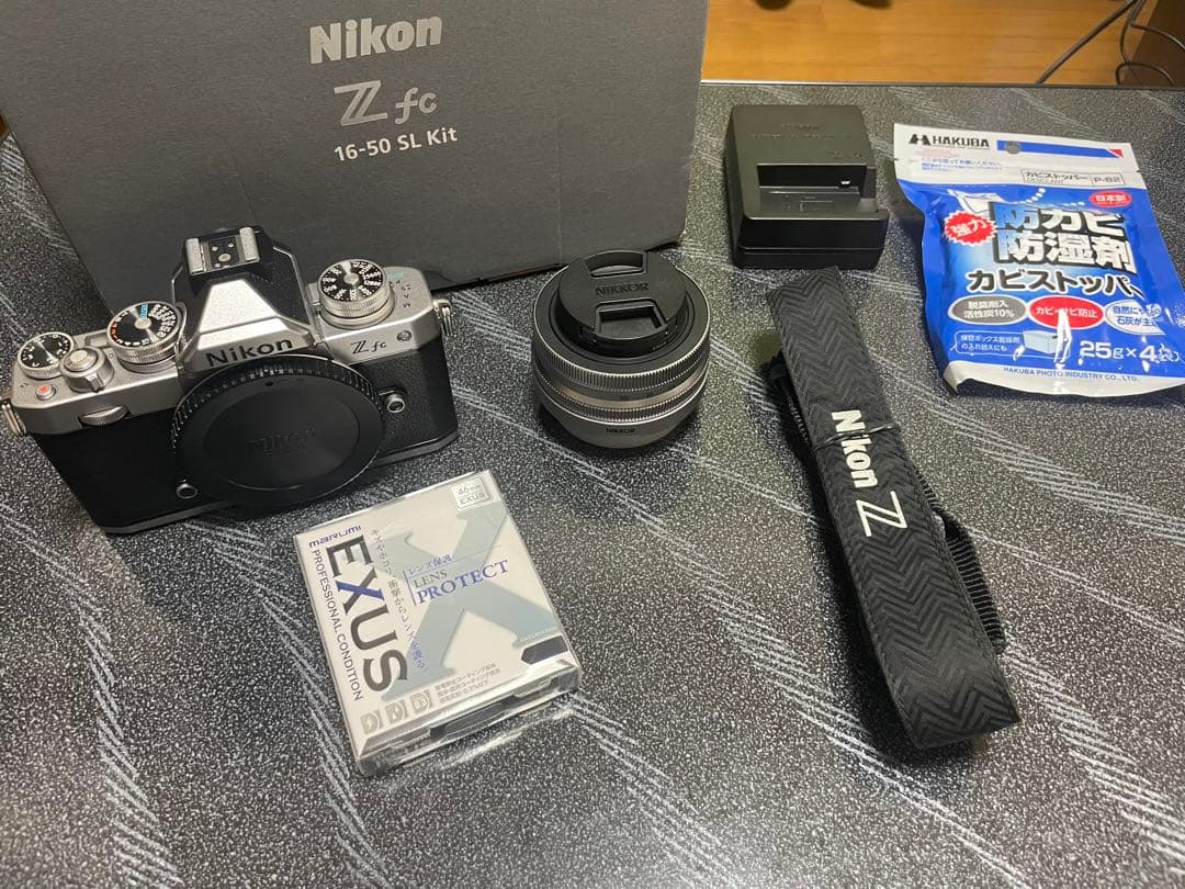 【18日限り値下げ中】Nikon Zfc 16-50 SL Kit 美品