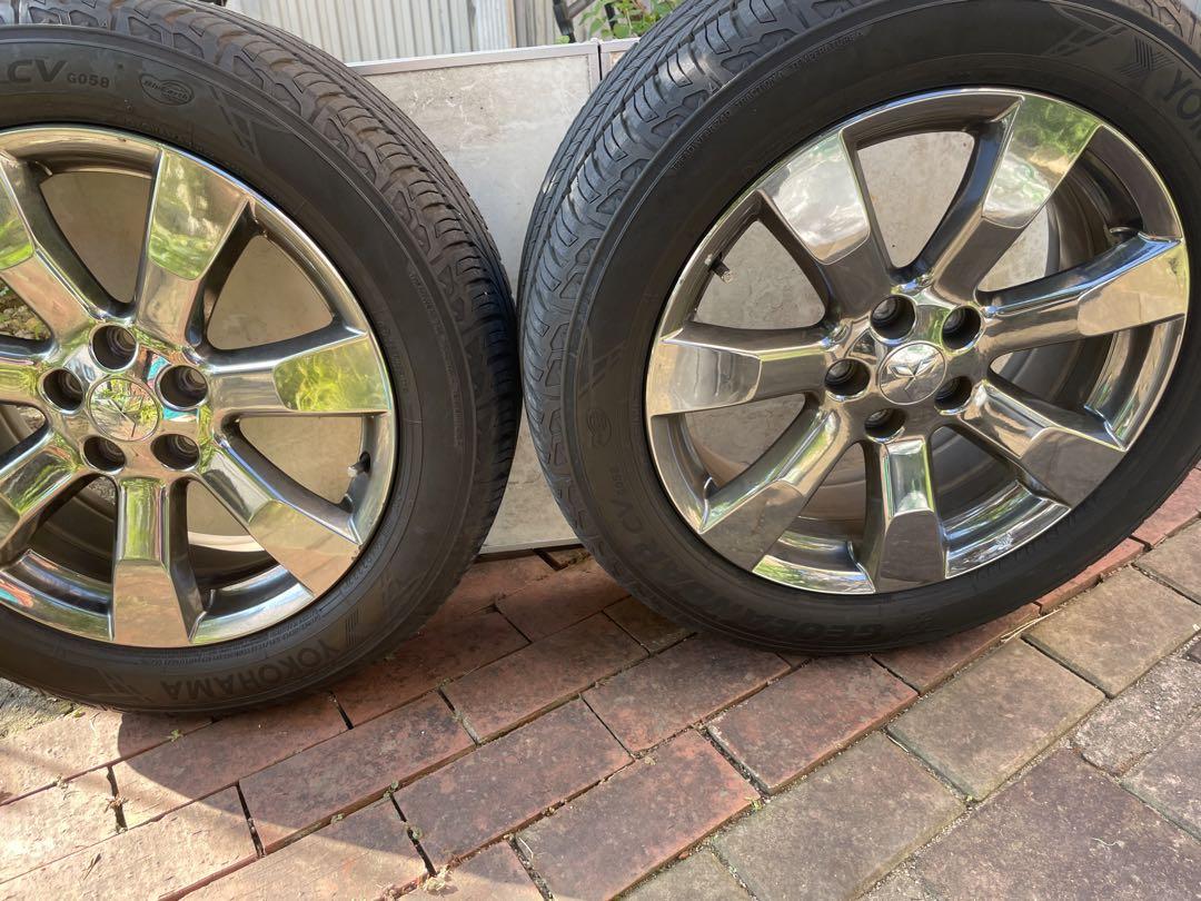 デリカd5 特別仕様車　ロイヤルエクシード　アルミホイール　タイヤ　セット