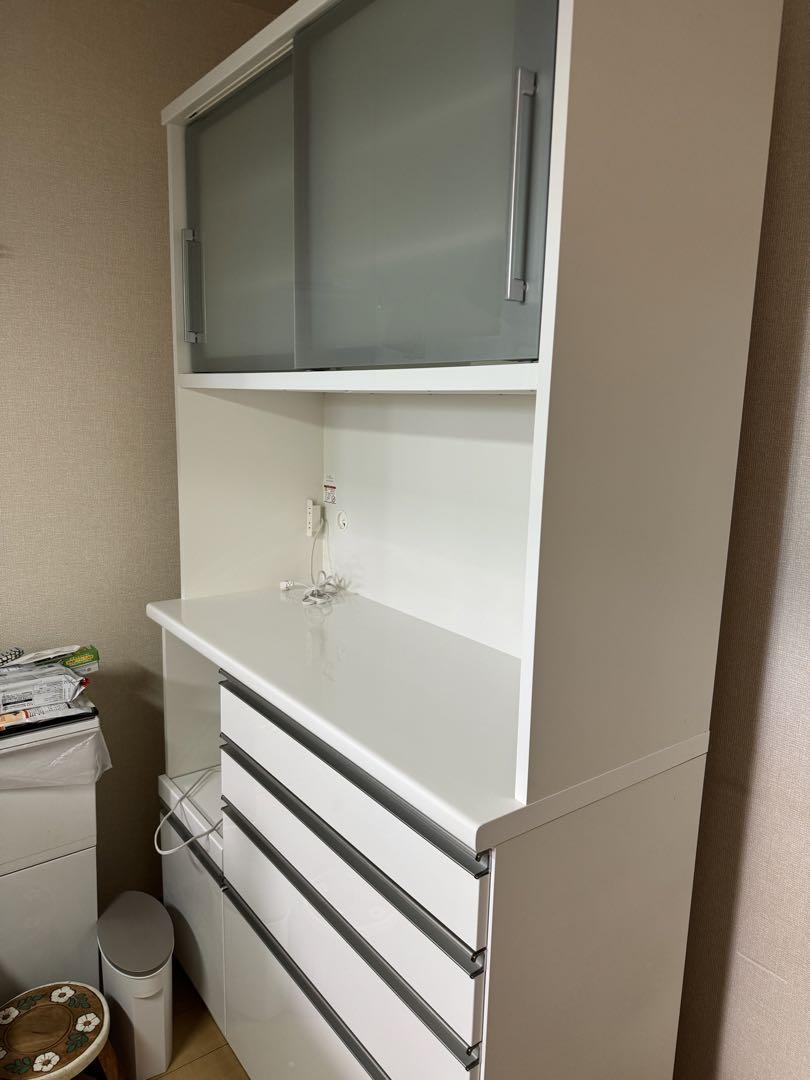 大川家具　食器棚　美品　2年前に購入　配達します　埼玉県越谷市からです
