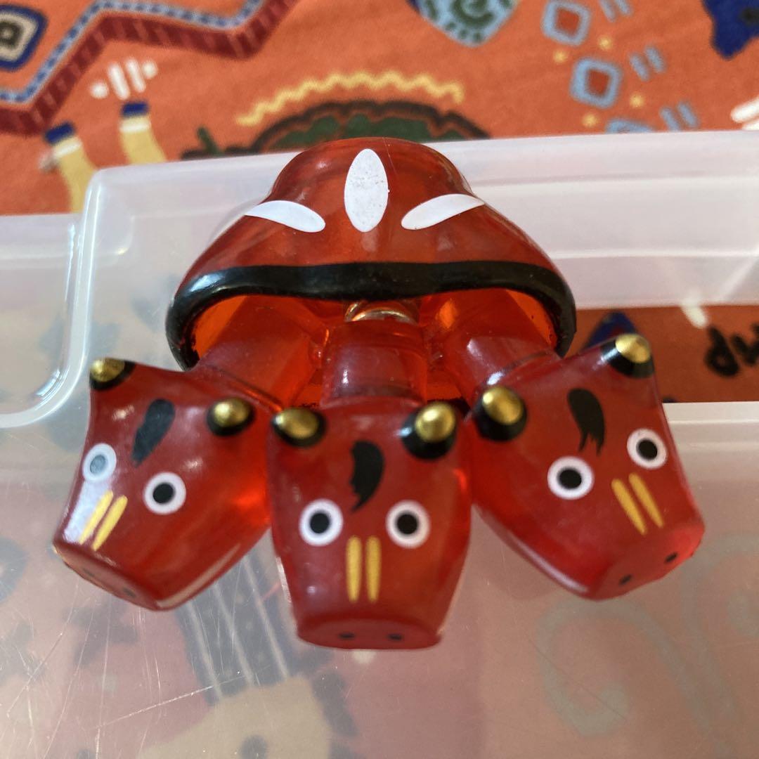 ベコ　ガチャ　神獣　三つ頭　クリア　赤　新品未使用