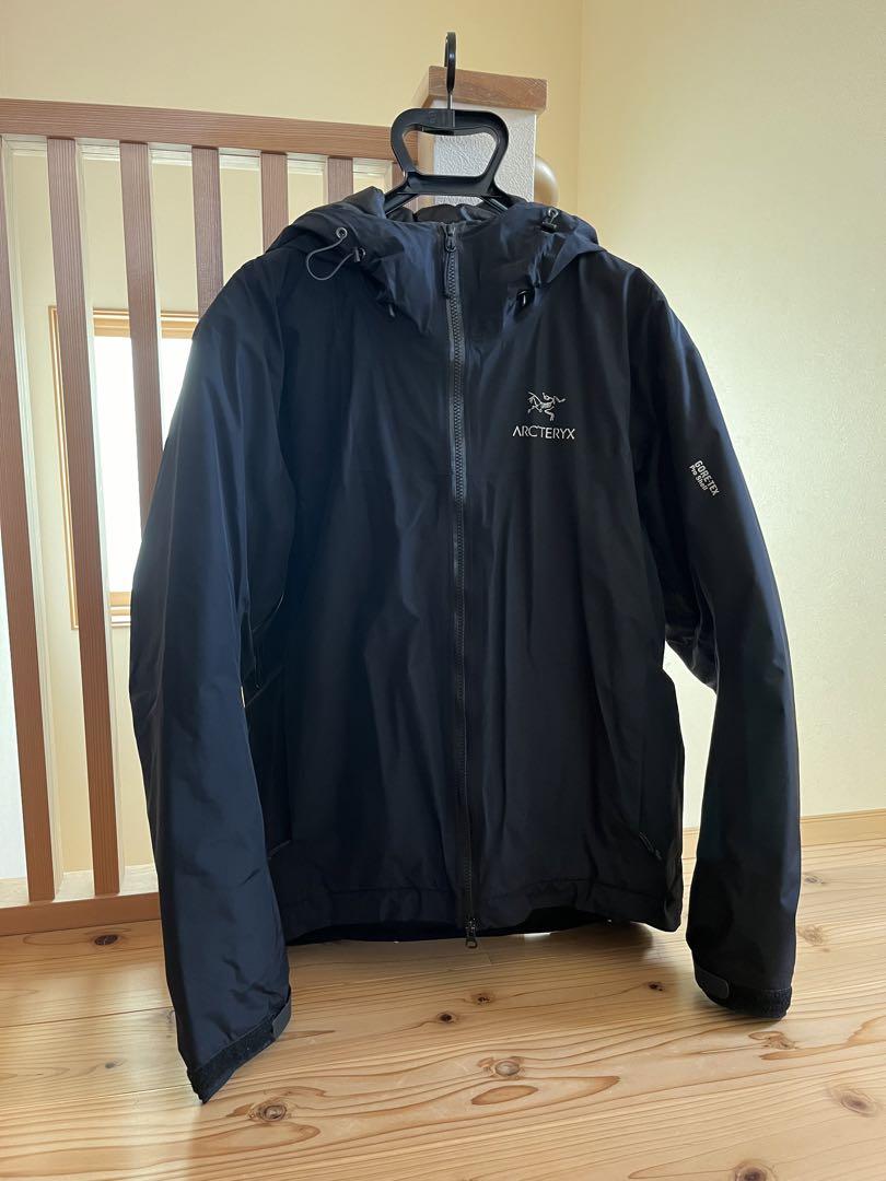 カナダ製　フィションSL M ゴアテックスfisson アークテリクス
