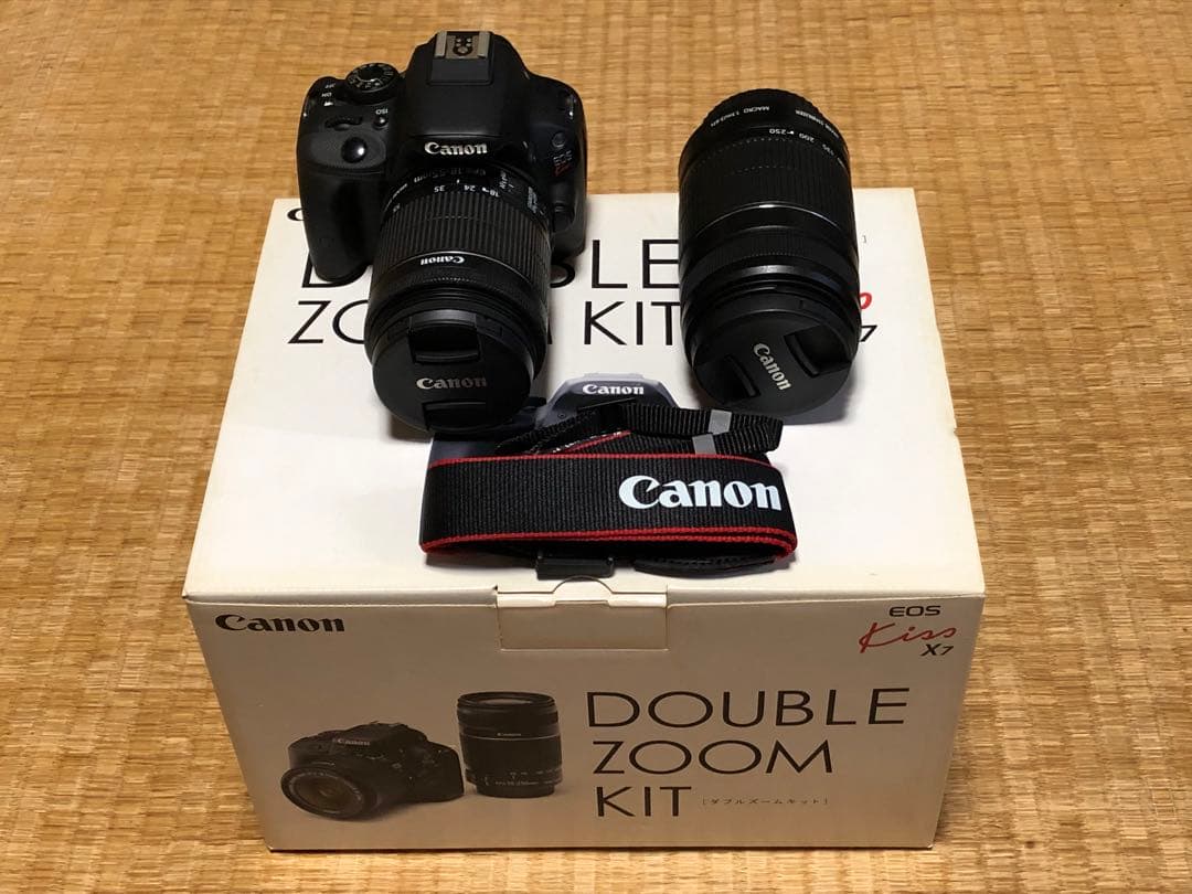 Canon キャノン ダブルズームキット EOS Kiss X7 美品 箱入
