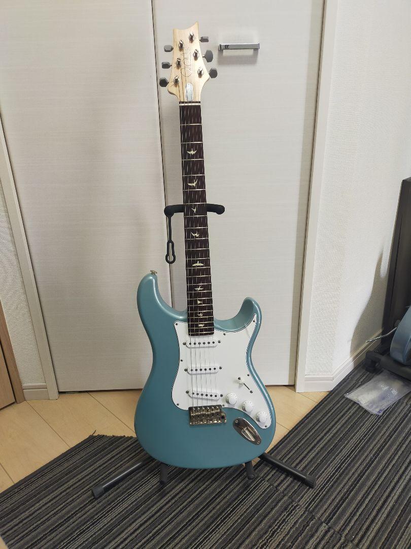 PRS（Paul Reed Smith）silver sky