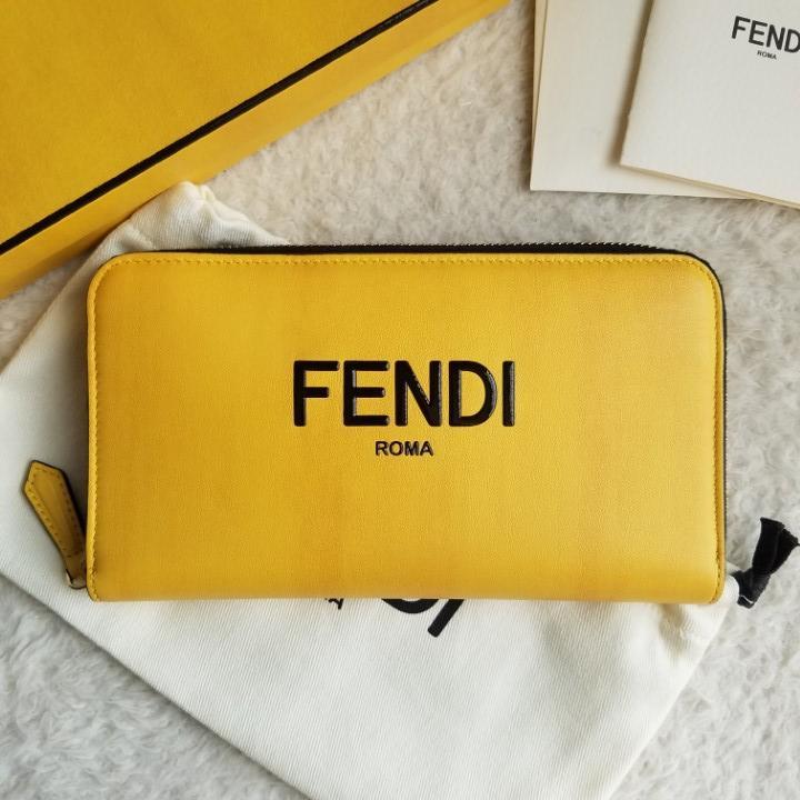 入手困難 FENDI フェンディ バイカラー ジップ アラウンド 長財布