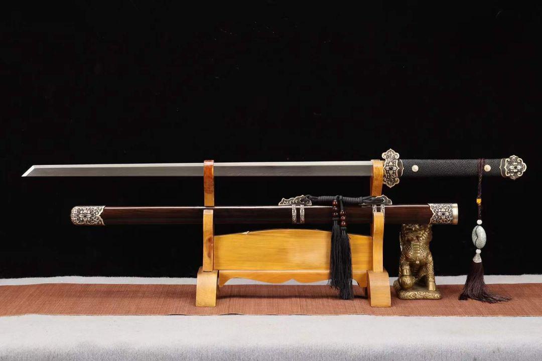 【羽紋百花唐刀】古兵器 武具　刀装具　日本刀　模造刀 居合刀