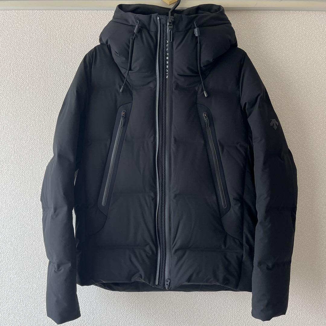 デサント 水沢ダウン マウンテニア DESCENTE