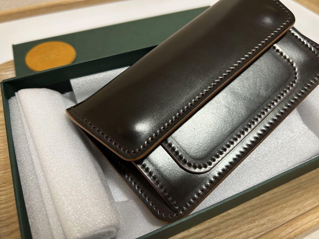 robusta leather ロブスタレザー　ホーウィンシェルコードバン