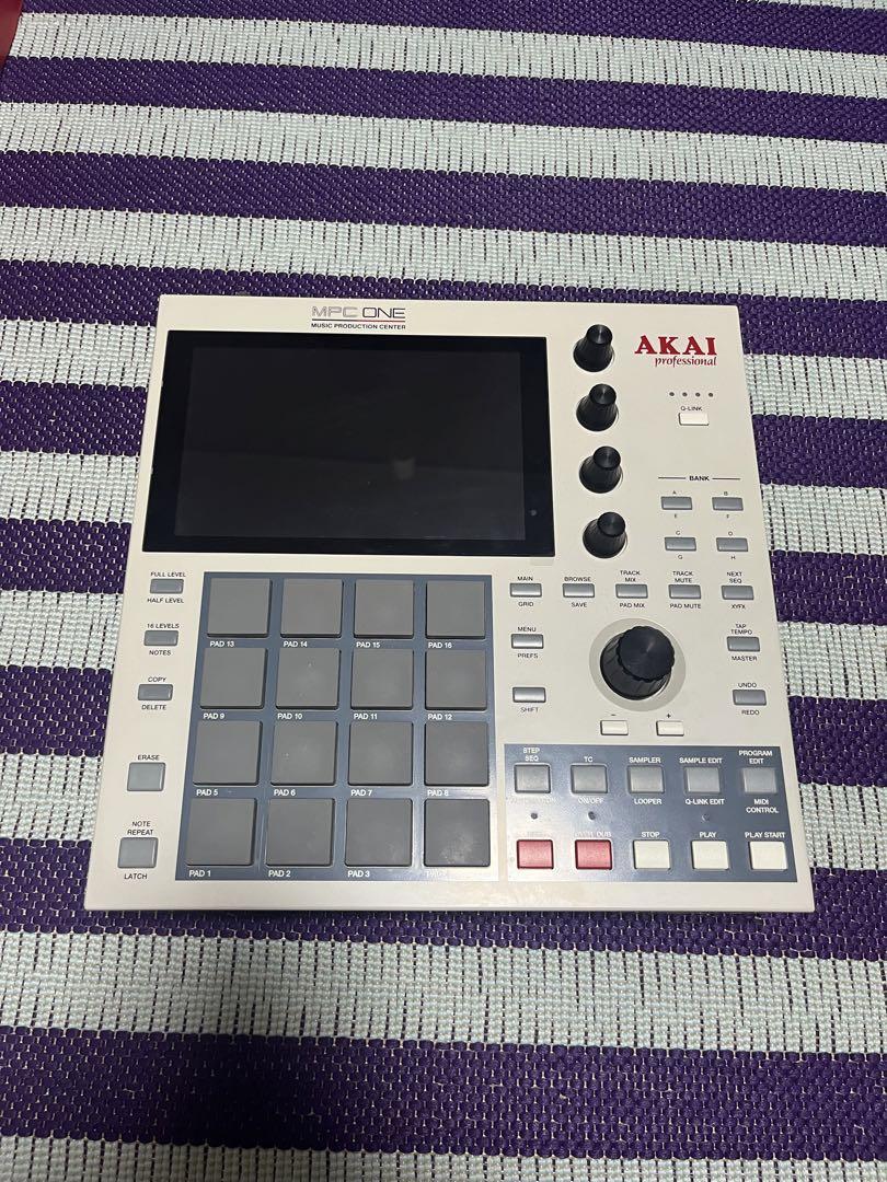 DTM・DAW AKAI MPC ONE RETRO