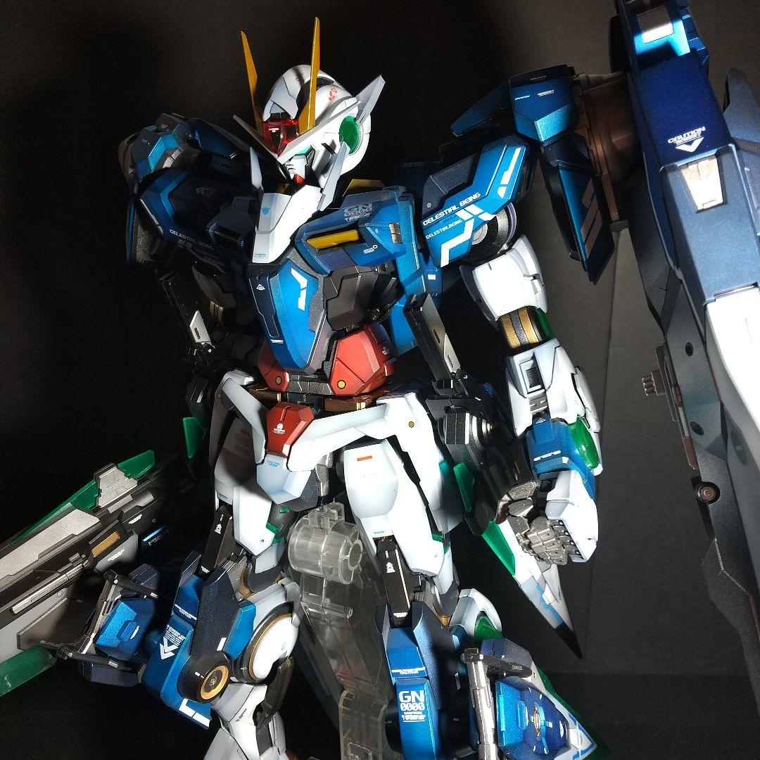ガンプラ　ダブルオーガンダム　セブンソード　pg　1/60　塗装済　完成品