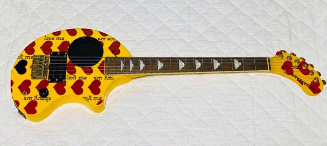 激レア！初回500本ケース付き！hide イエローハートZO-3