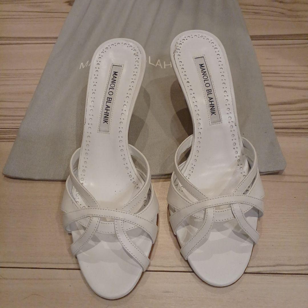 MANOLO BLAHNIK makraサンダル未使用