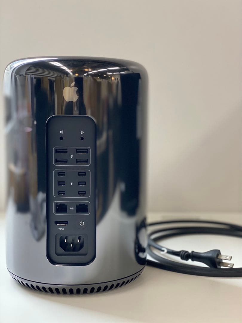【初期化済】Mac Pro 2013 late
