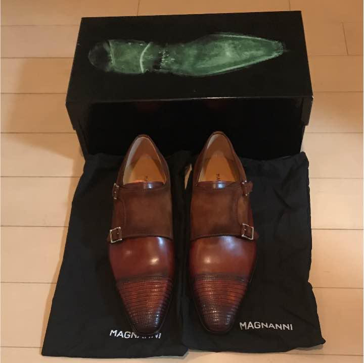 靴 MAGNANNI