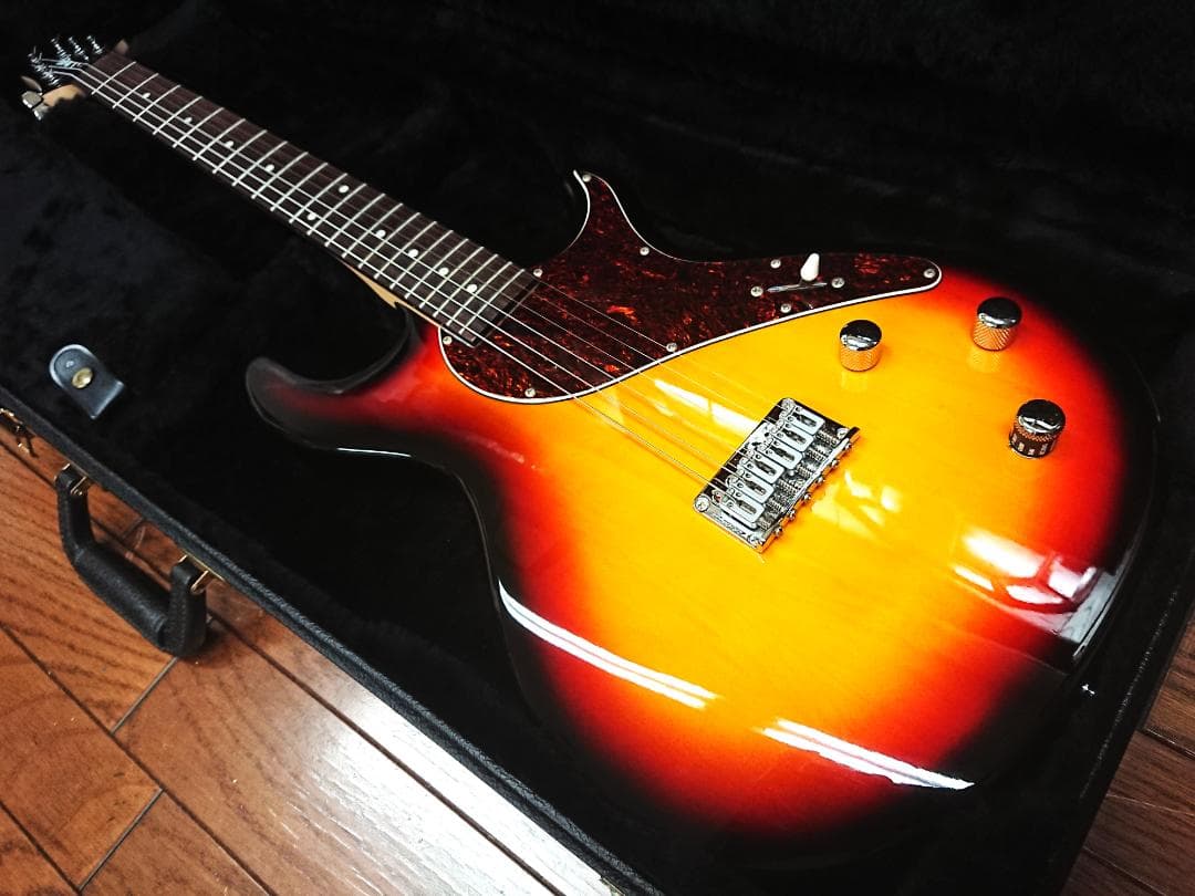 LINE 6 VARIAX 500！希少！鳴り良し！美品！弾き易い！FENDER