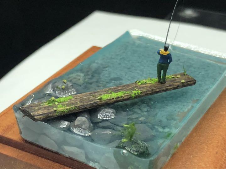清流の釣り人　ジオラマ