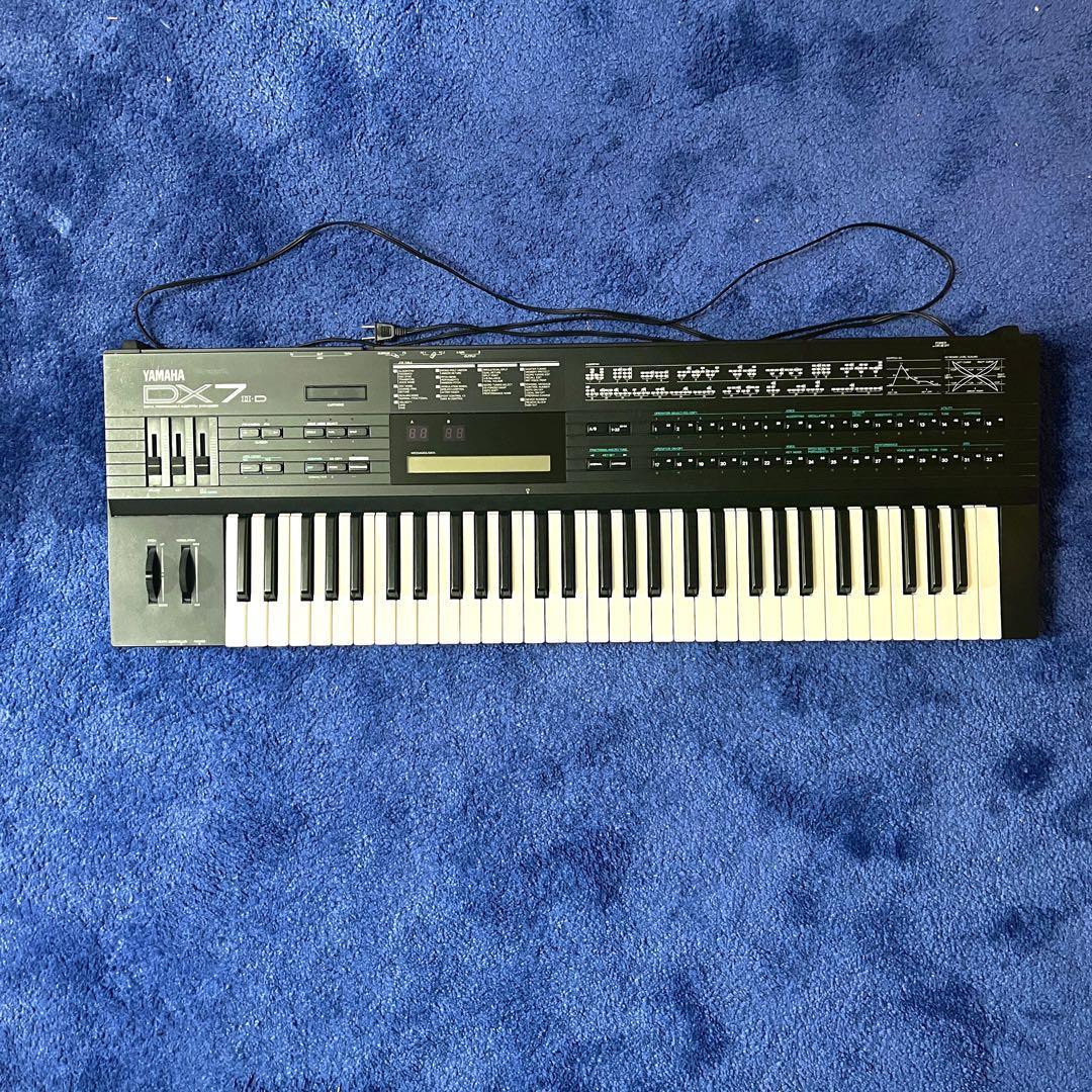 鍵盤楽器 YAMAHA DX7II-D