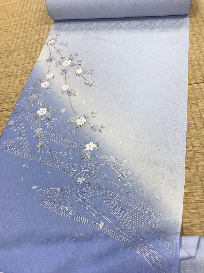 付け下げ　反物　銀通し　正絹　桜